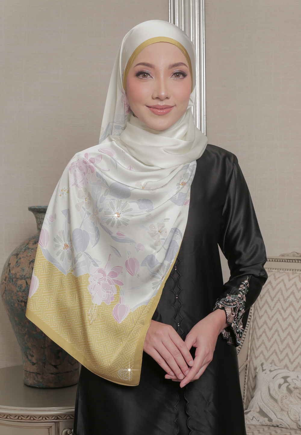 SHAWL 298 BLOSSOM PETALS PTD DIAMOND